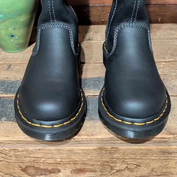 NWT Dr. Martens Black Leather Boots with Gold Stitching - Picture 6 of 10